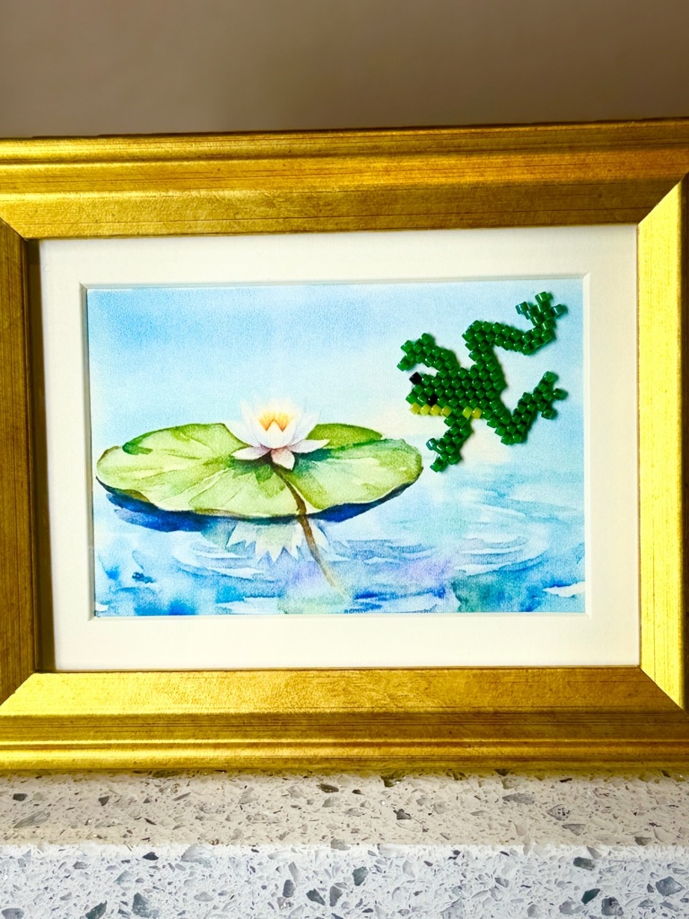Handmade Beaded Frog Art in Gold Frame Tiny Framed Lily Pad Scene Mini Decor - Picture 3 of 5